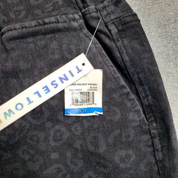 Tinseltown Black Leopard Print Jogger Pants - Picture 4 of 9